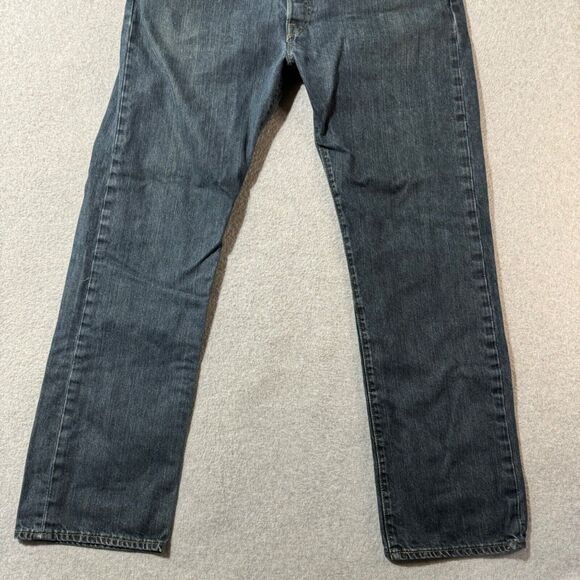 Levis Jeans Mens 36x32 Blue 501 Straight Button Fly American Dark Wash Denim - Picture 8 of 13